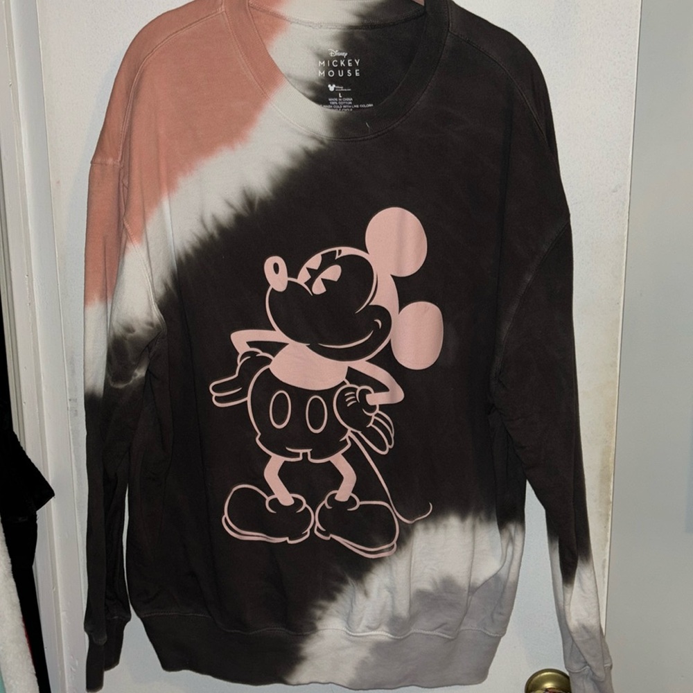 Mickey Sweatshirt! Disney parks.